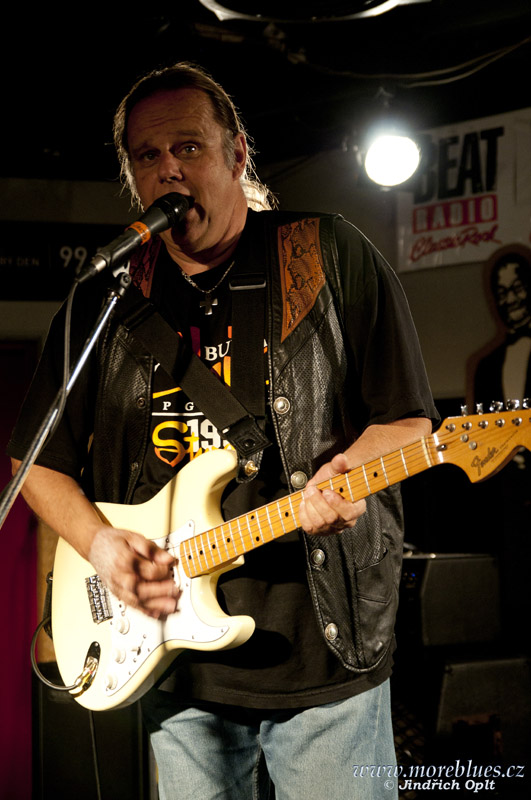WALTER TROUT_006