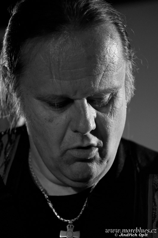 WALTER TROUT_020