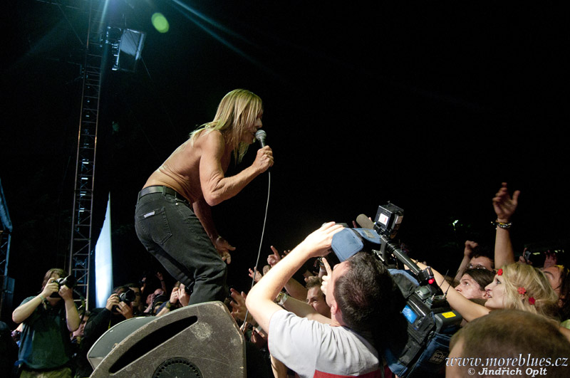 IGGY POP & THE STOOGES_63