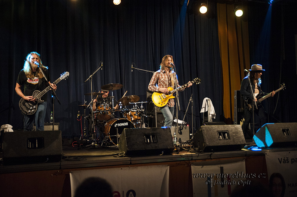 THE STEEPWATER BAND_40