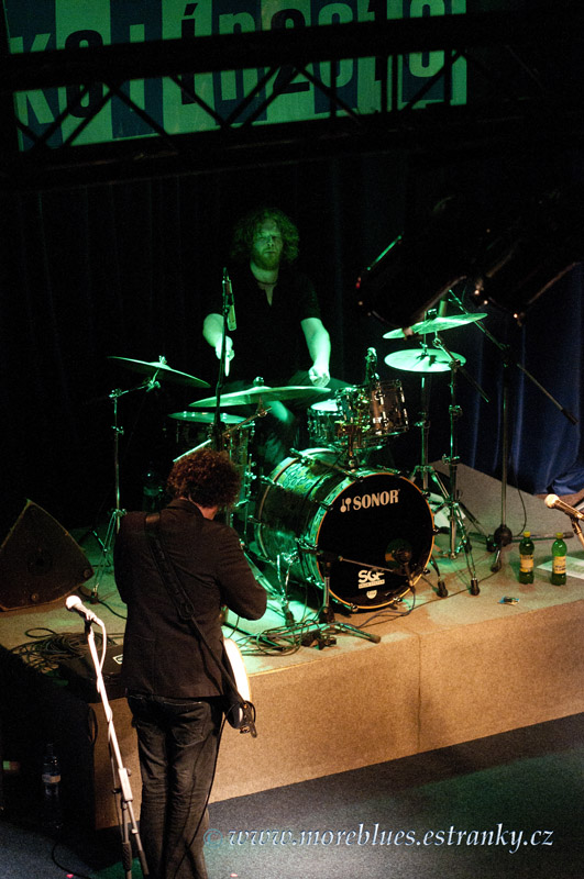 SIMON McBRIDE BAND_16.jpg