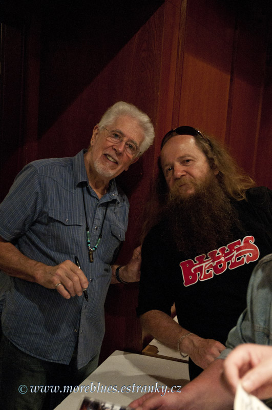 JOHN MAYALL_88.jpg