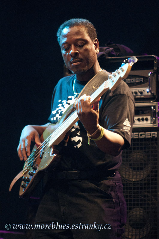 BUDDY GUY_05.jpg