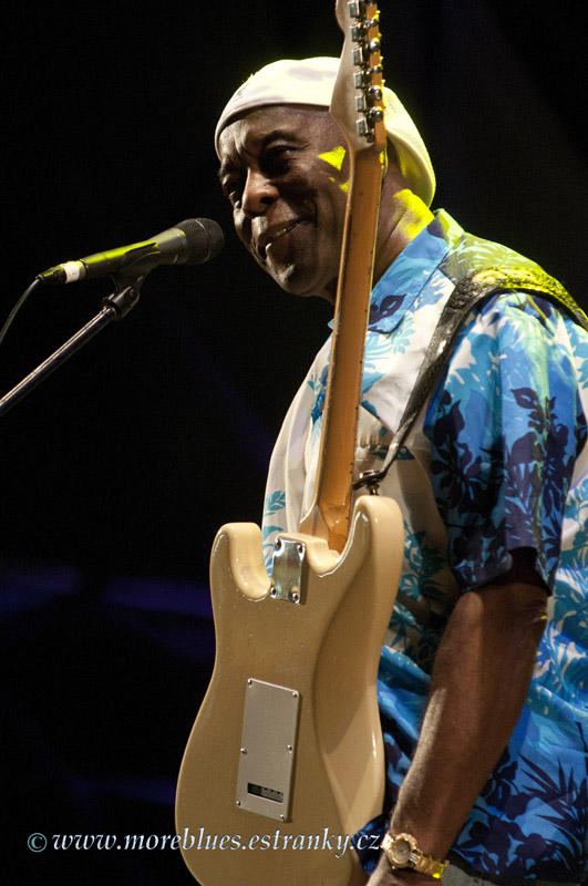 BUDDY GUY_18.jpg