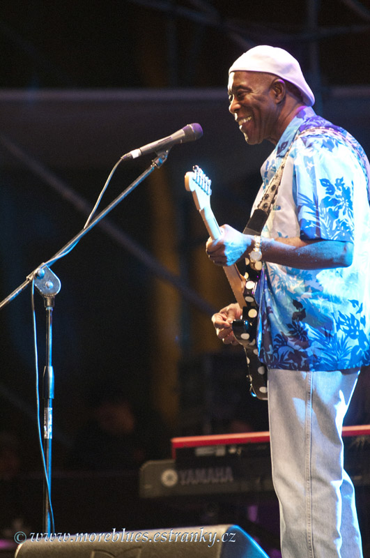 BUDDY GUY_32.jpg