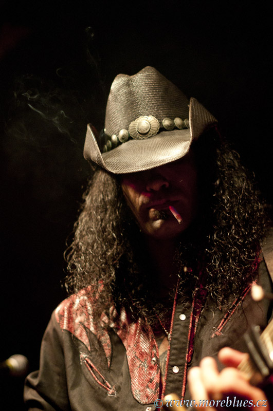 ERIC SARDINAS & BIG MOTOR_08