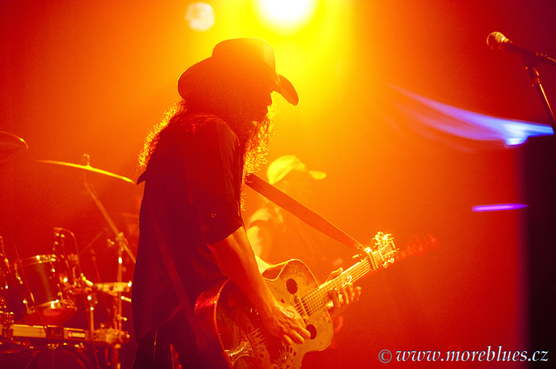 ERIC SARDINAS & BIG MOTOR_34