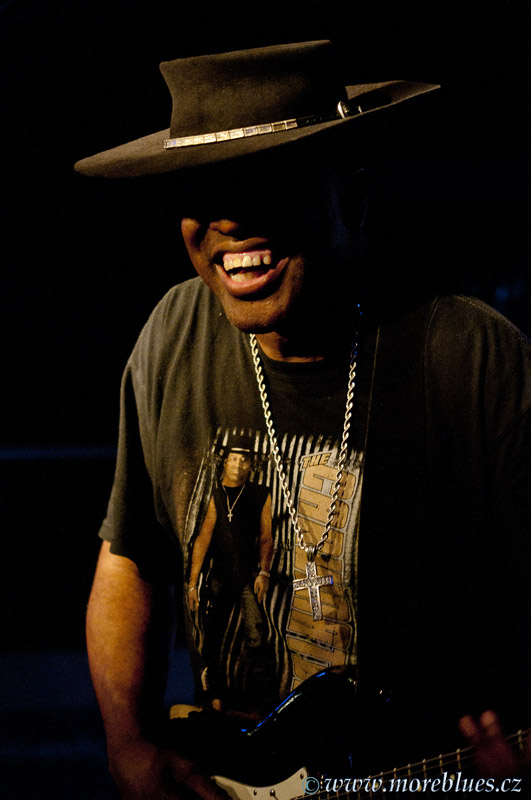 CARVIN JONES BAND_50