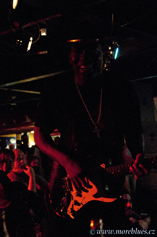 CARVIN JONES BAND_52