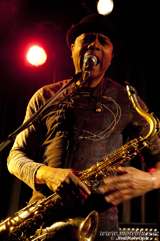 BERNARD ALLISON GROUP_017