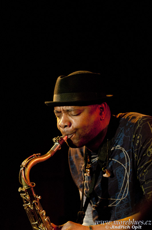 BERNARD ALLISON GROUP_046