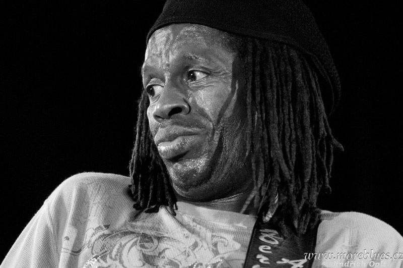 BERNARD ALLISON GROUP_059