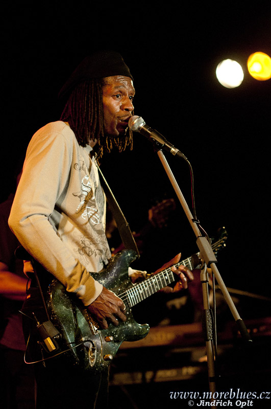 BERNARD ALLISON GROUP_061