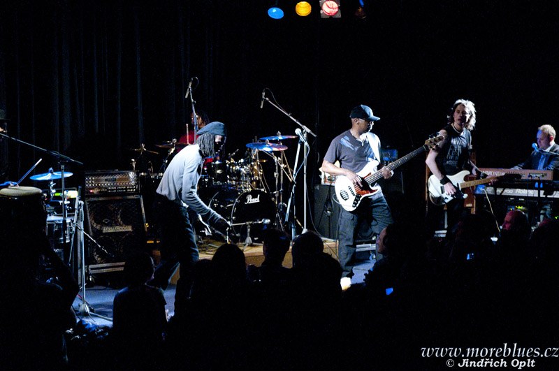 BERNARD ALLISON GROUP_091
