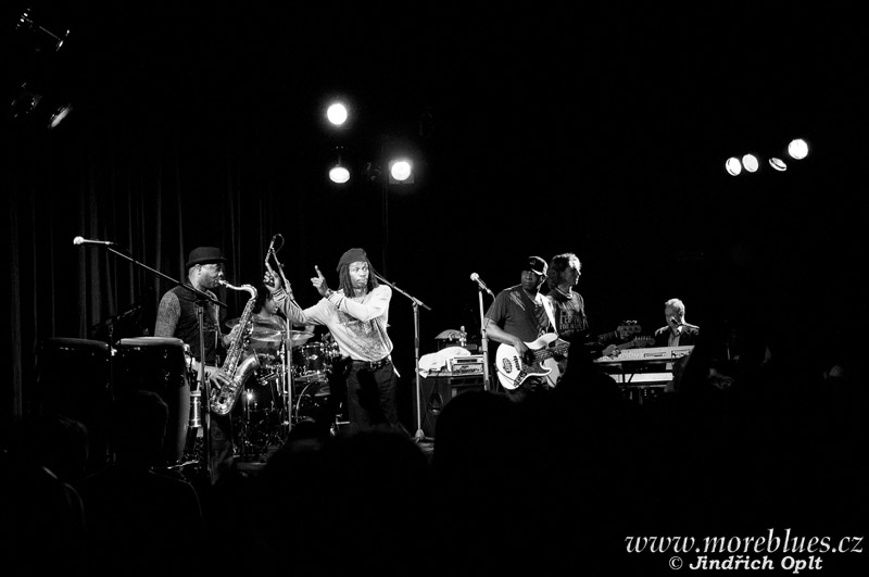 BERNARD ALLISON GROUP_109