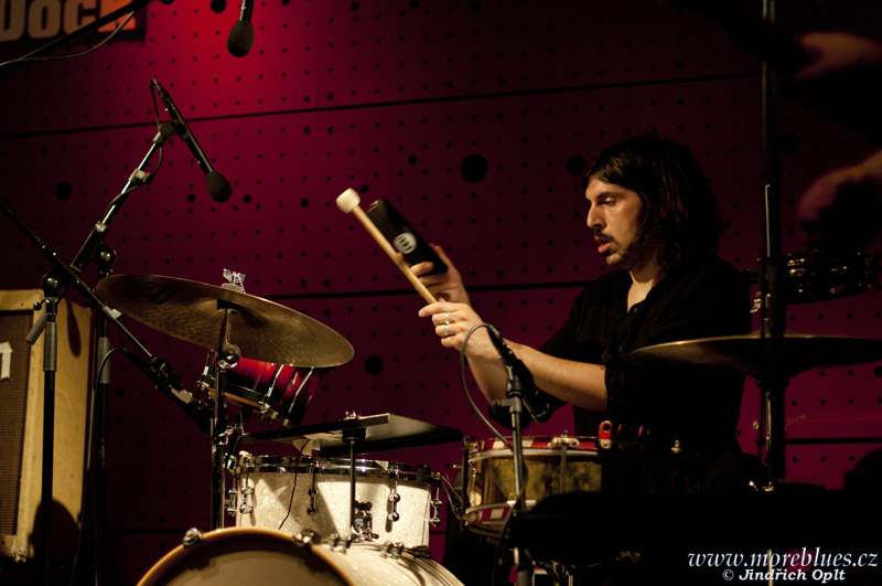 HUGO RACE & FATALISTS_33