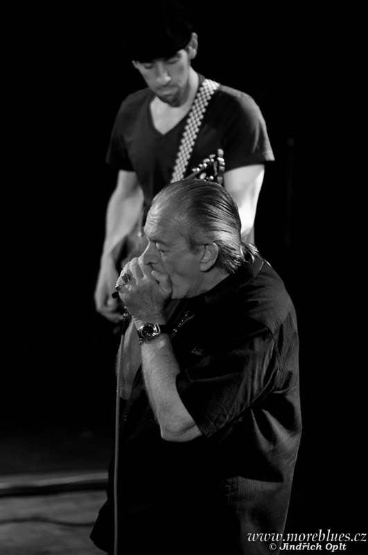 CHARLIE MUSSELWHITE_23