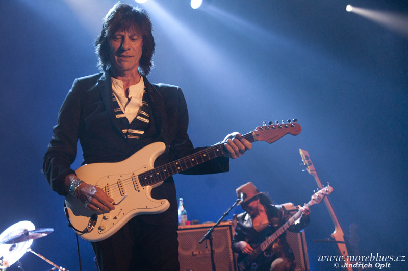 JEFF BECK_070