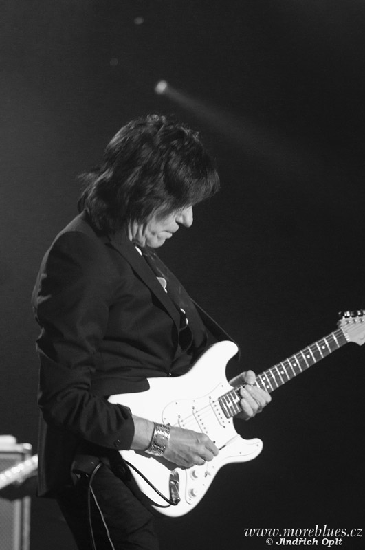 JEFF BECK_083