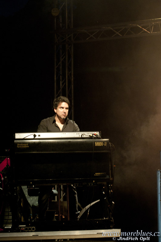 BLACK COUNTRY COMMUNION_12