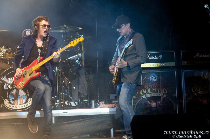 BLACK COUNTRY COMMUNION_23