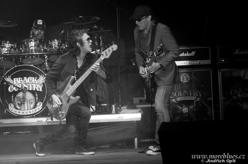 BLACK COUNTRY COMMUNION_25