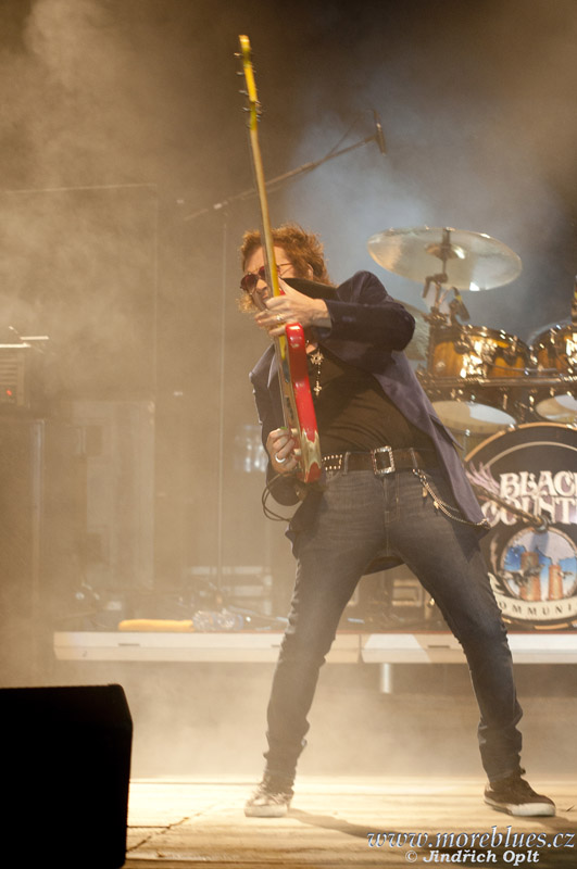 BLACK COUNTRY COMMUNION_26