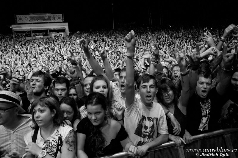 IGGY POP & THE STOOGES_36