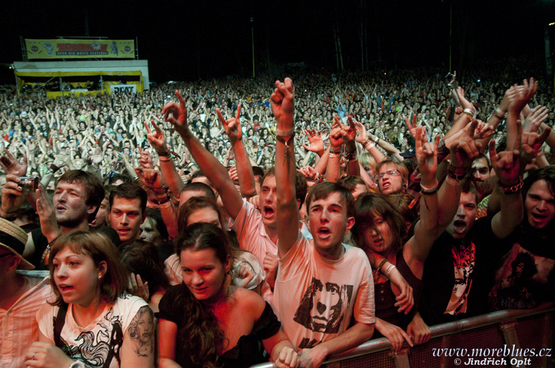 IGGY POP & THE STOOGES_37