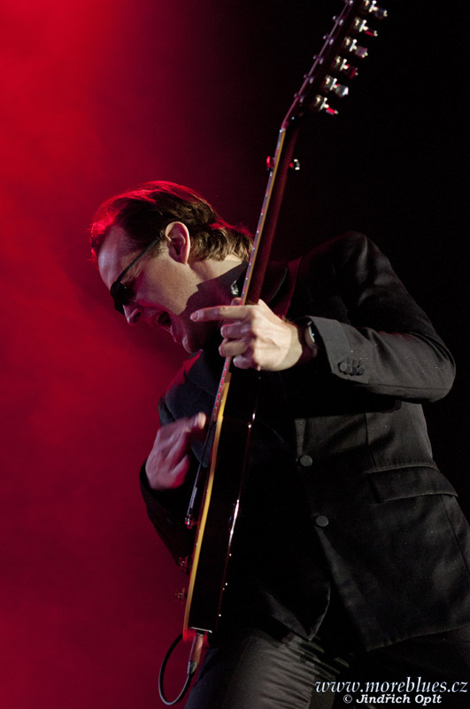 JOE BONAMASSA_25