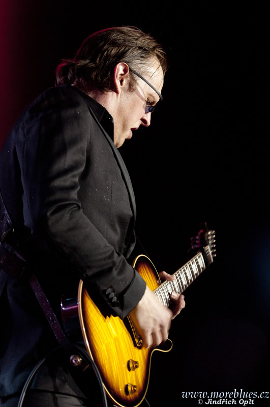 JOE BONAMASSA_26