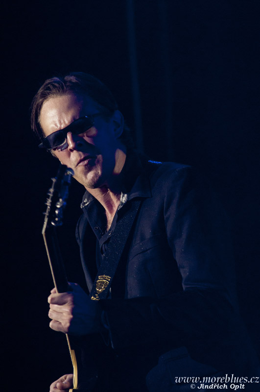 JOE BONAMASSA_50