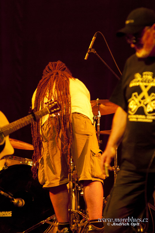 B.B. Band_01