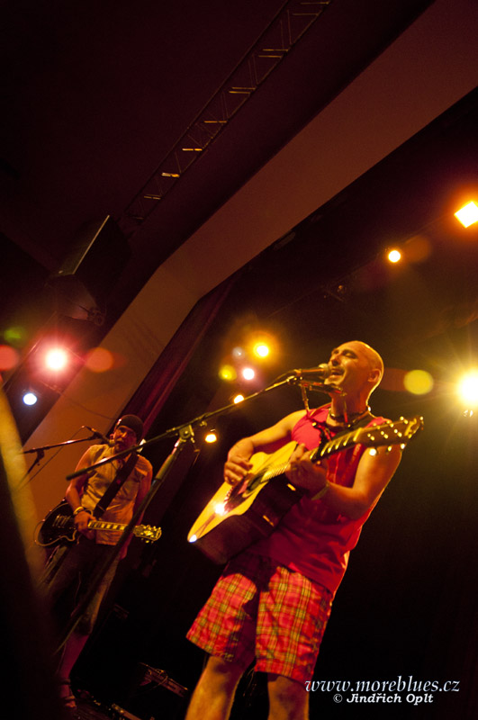 B.B. Band_04