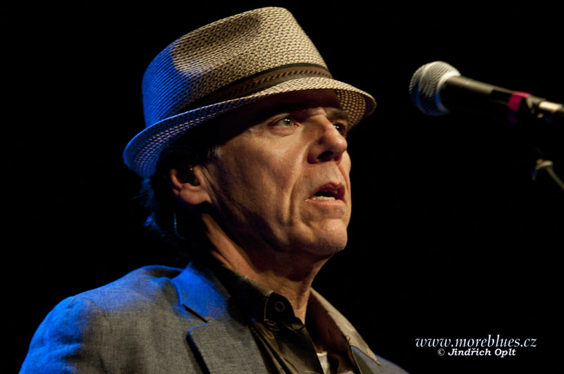 John Hiatt_12