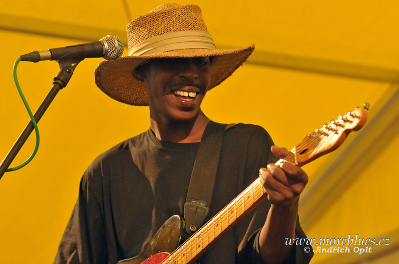 Cedric Burnside Project_26