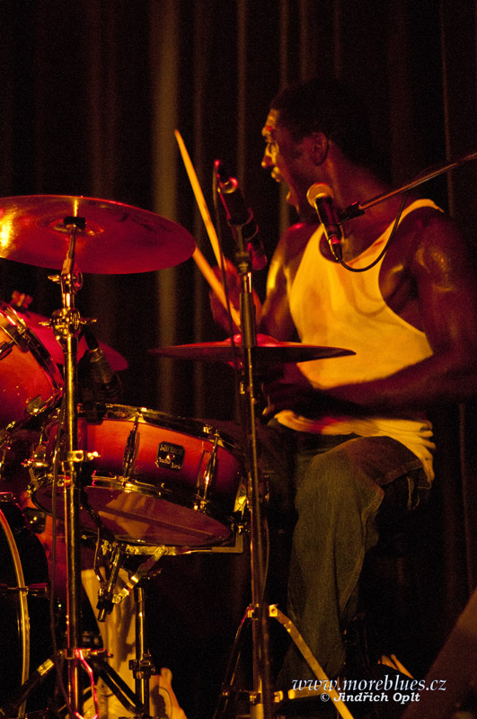 Cedric Burnside Project_15