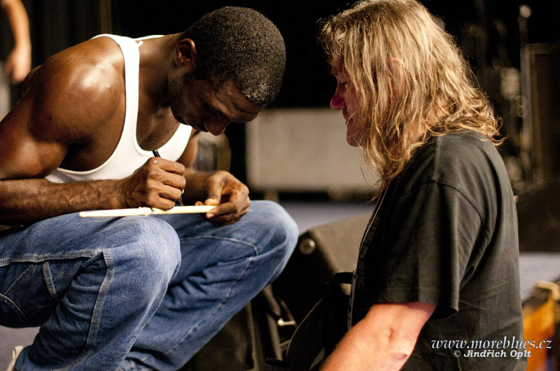 Cedric Burnside Project_21