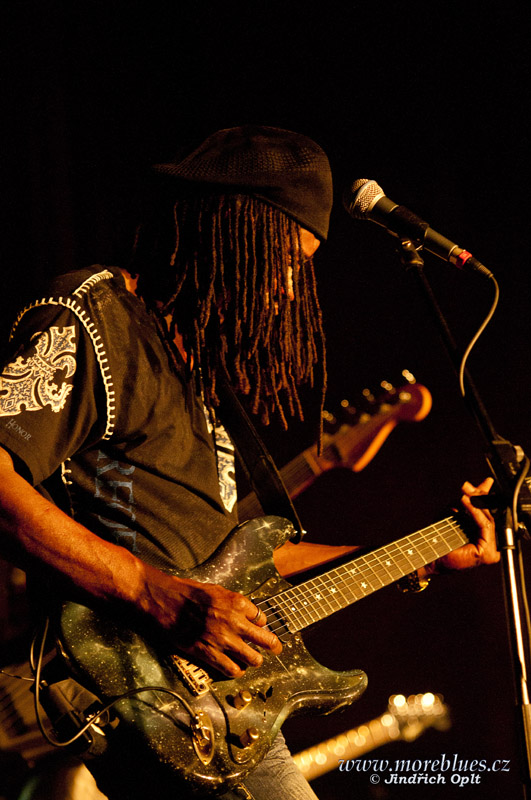 Bernard Allison Group_39