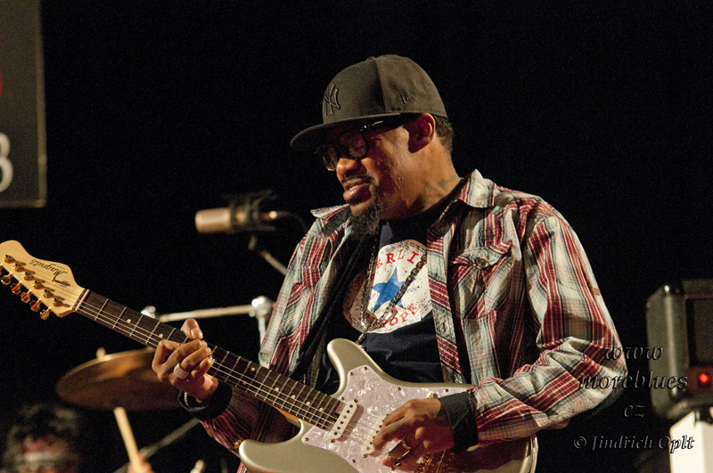 Eric Gales_011