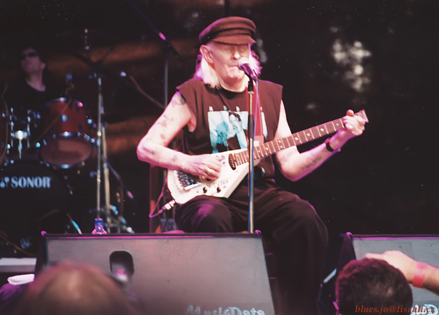 Johnny Winter 03_1.jpg