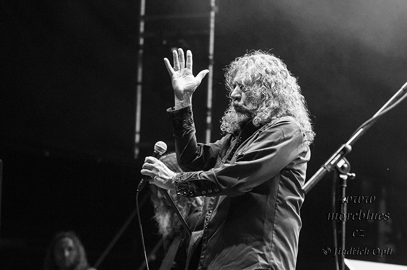 ROBERT PLANT_40