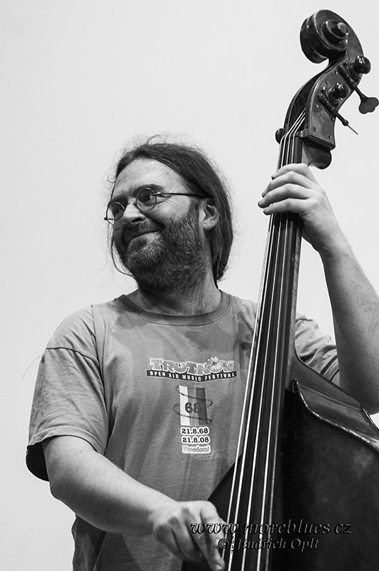 ZVA 12-28 BAND_064