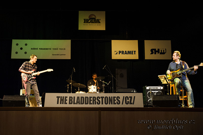 THE BLADDERSTONES_01