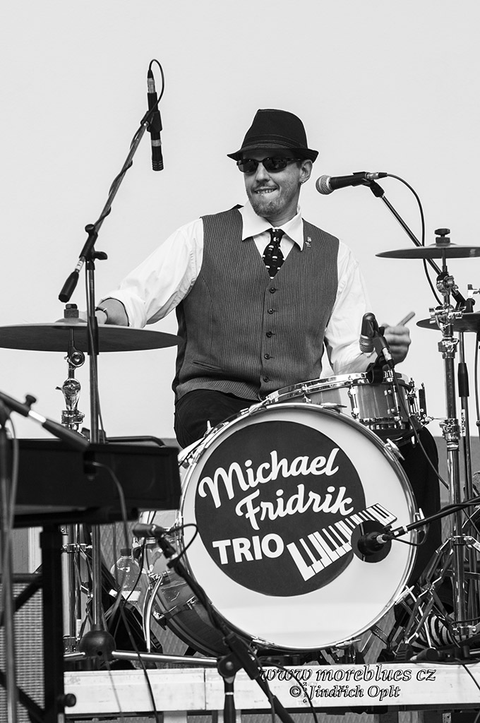 MICHAEL FRIDRIK TRIO_02