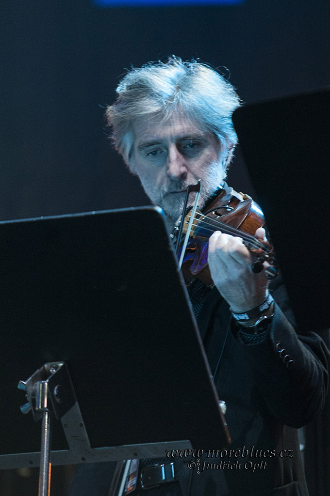 KRZYSZTOF GŁUCH OSCILLATE_17