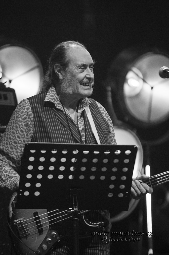 ALBERT LEE_03