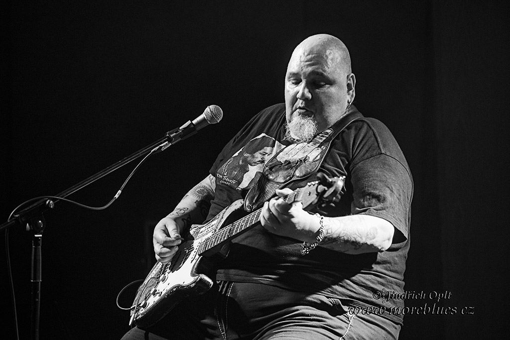 POPA CHUBBY_64