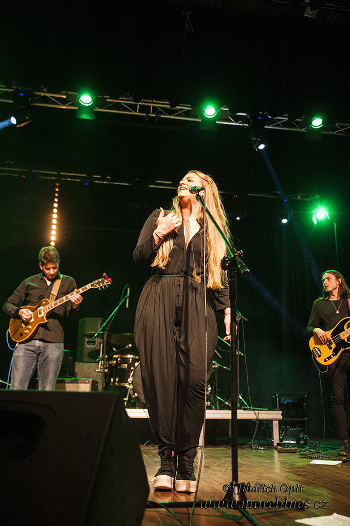 JO HARMAN_15