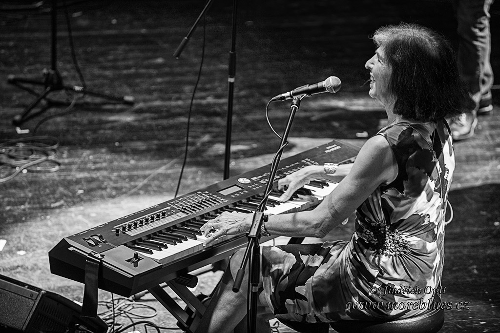 MARCIA BALL_04